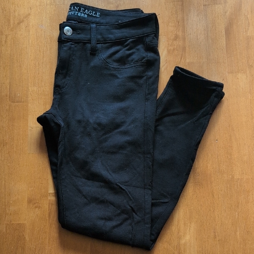 American Eagle Black Skinny Jeans